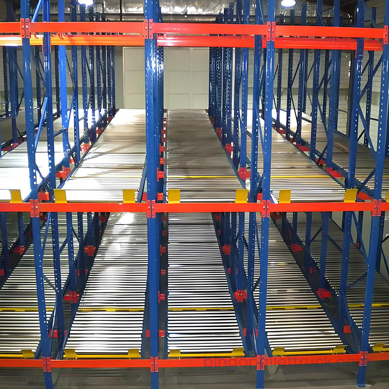 Tilpasset pallestrømstativ for kraftig gravitasjons-FIFO-lagringsløsning